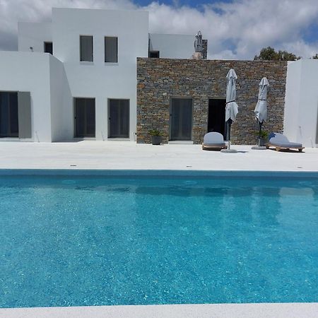 Golden Bay Luxury Villas And Suites Chrisi Akti  Exterior photo